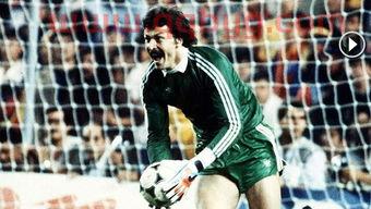 86年欧冠决赛时间（1986年欧冠决赛）