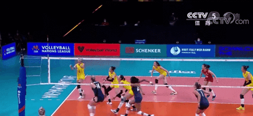 中国女排战胜美国外国（中国女排战胜美国女排精彩瞬间）