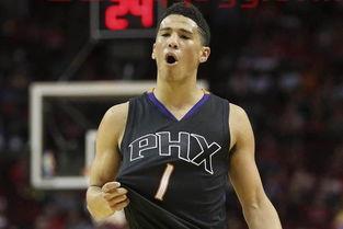 派克nba是现役球员吗（派克nba是现役球员吗）