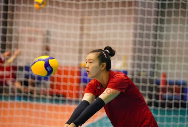 中国女排朱婷身体状况（中国女排朱婷现状）