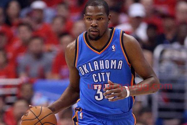 杜兰特场均得分32（杜兰特场均得分最高赛季）