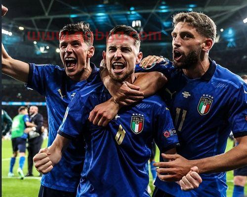 欧洲杯半决赛丹麦乌龙球（2020年欧洲杯丹麦）