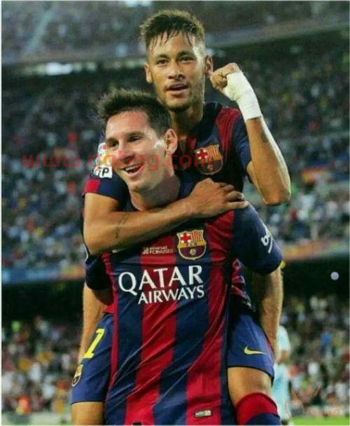 梅西与内马尔踢球图片高清（梅西与内马尔踢球图片高清大图）