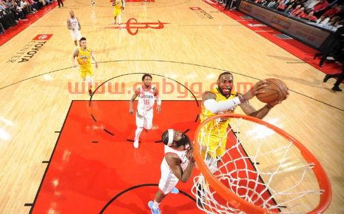 湖人vs火箭季后赛数据（湖人vs火箭季后赛数据对比）